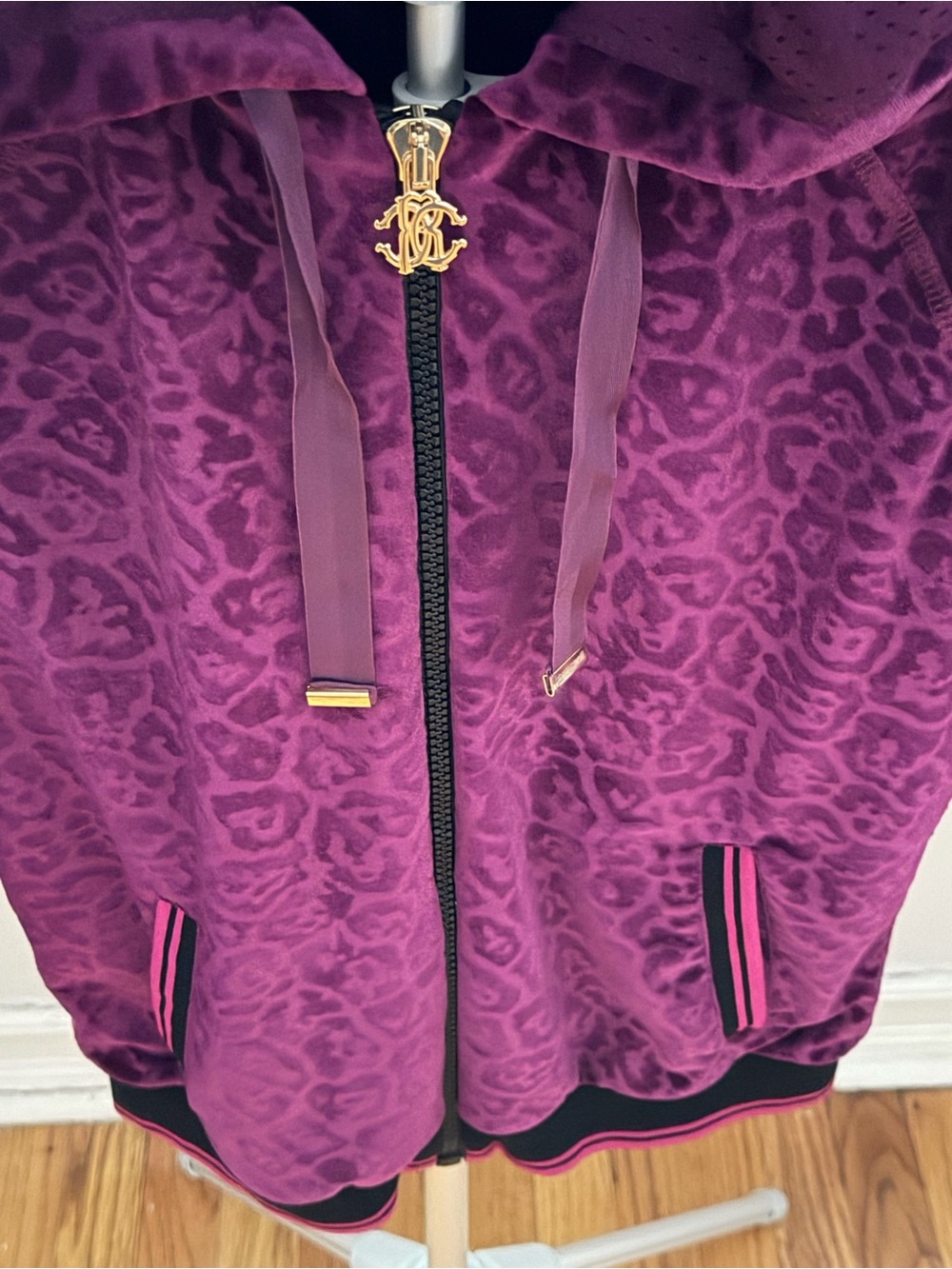 Roberto Cavalli Velour Leopard Print Zip Hoodie – Like New - Picture 5 of 9